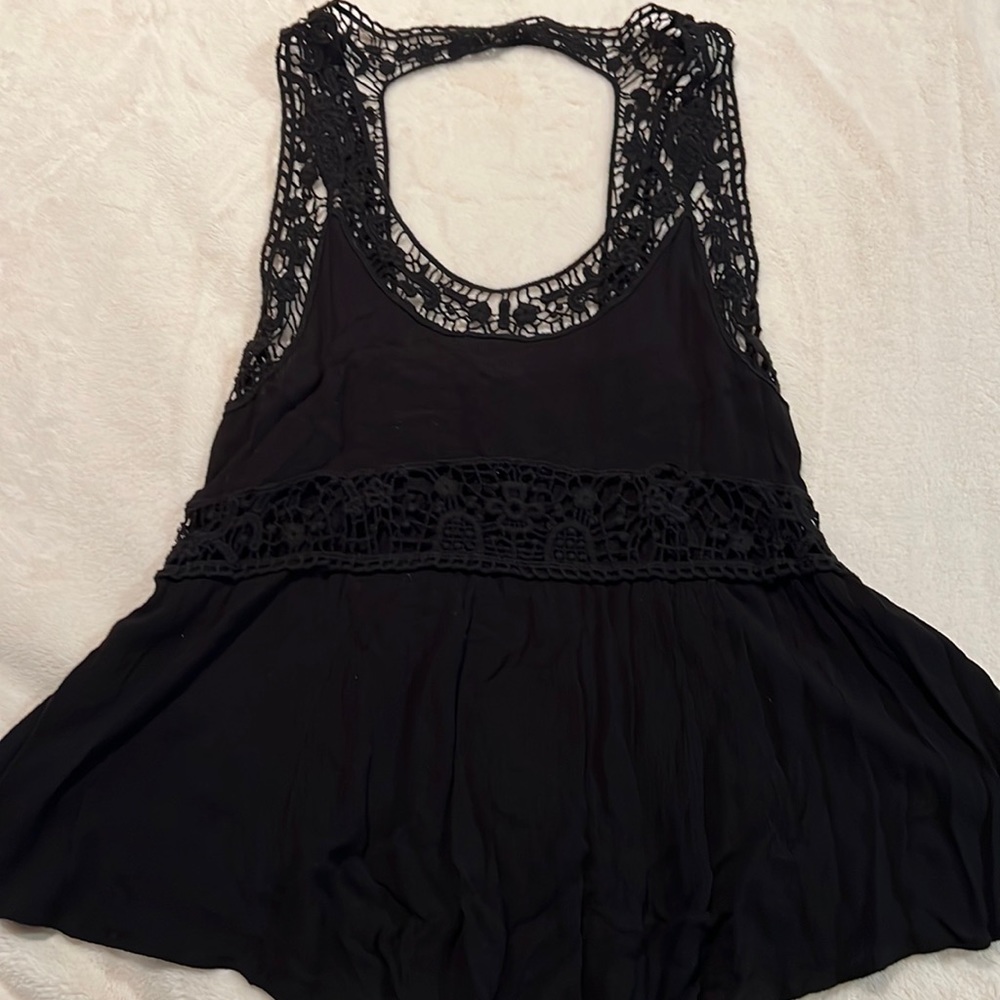 black tank